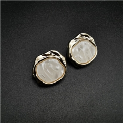 fashion off white shank button